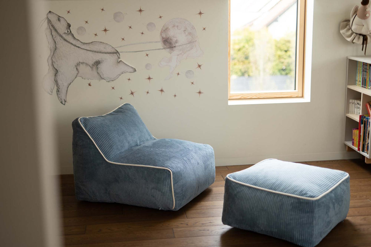 Kumo Chair Corduroy Sky Sugar