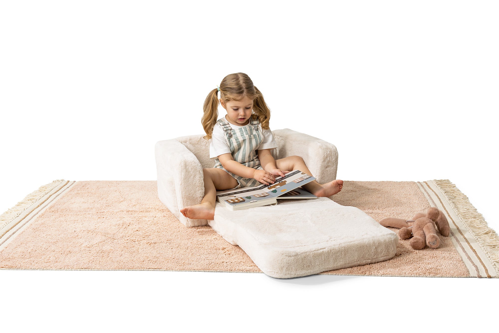 Lumi Chair Bunny Cream